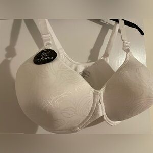 Bali White Bra. New with tags